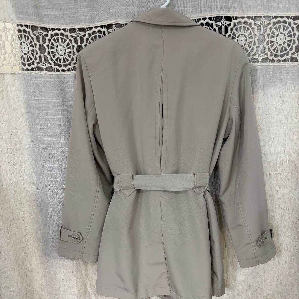 Classic Elements Woman’s Mid Length Button Belted… - image 6